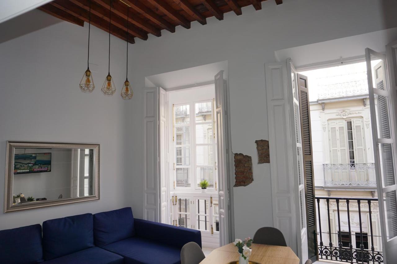 Apartamentos Mediterranea Centro Malaga Exterior photo