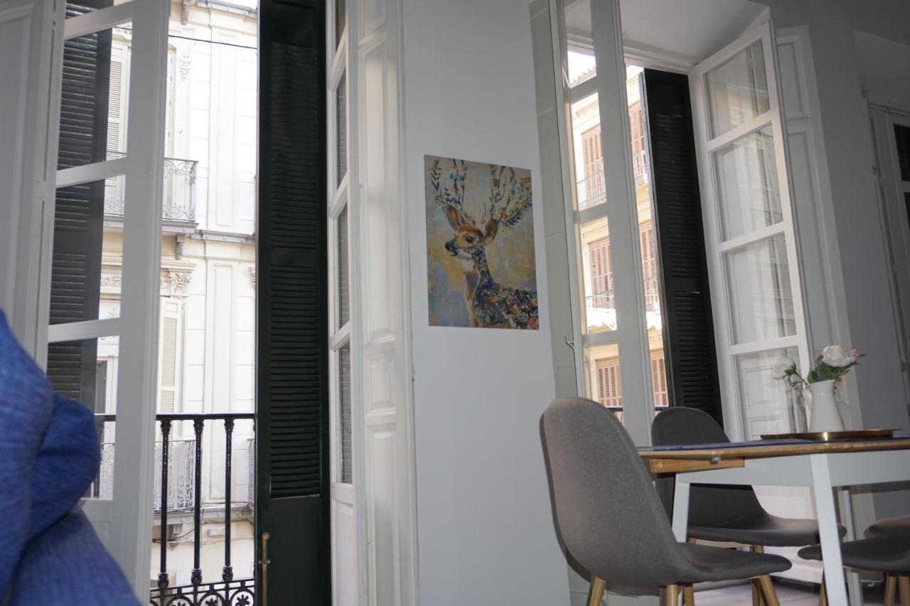Apartamentos Mediterranea Centro Malaga Exterior photo
