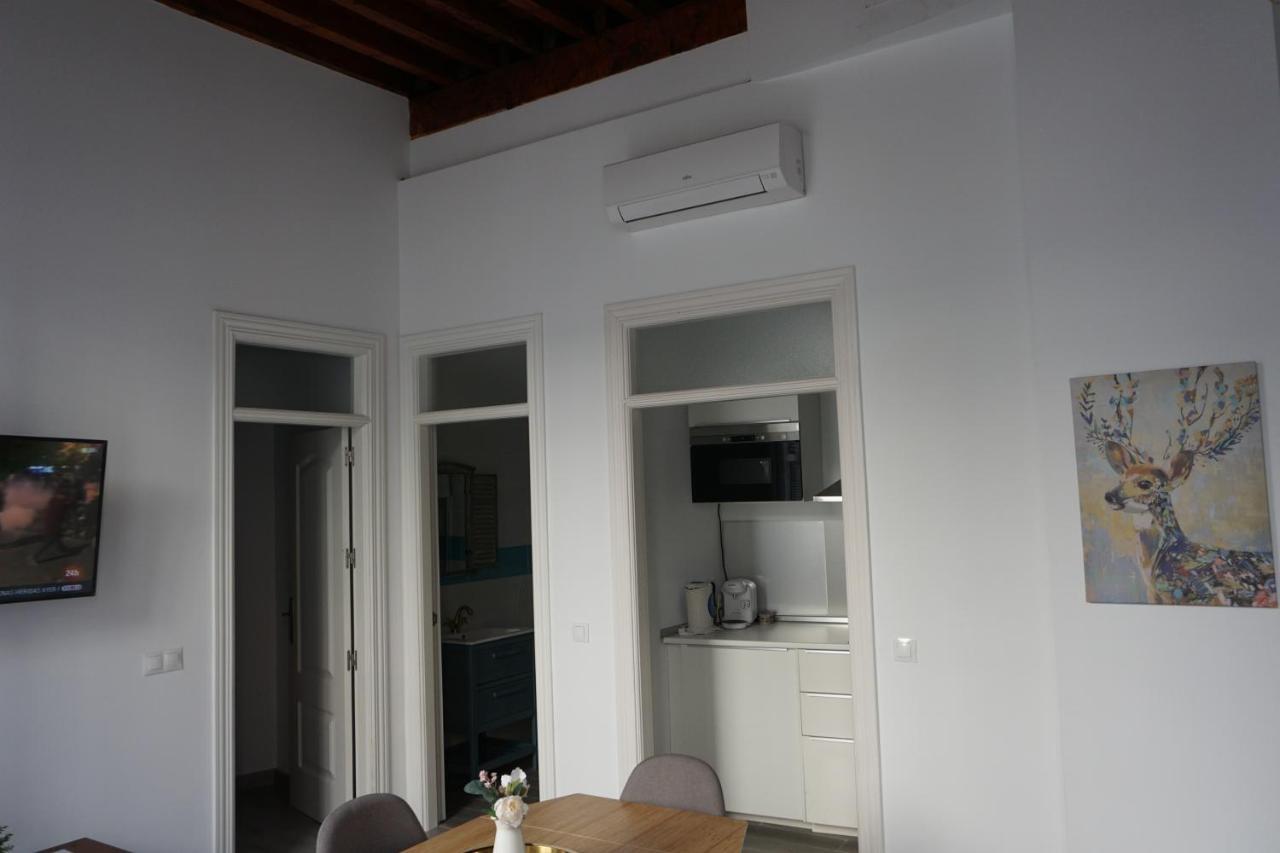 Apartamentos Mediterranea Centro Malaga Exterior photo