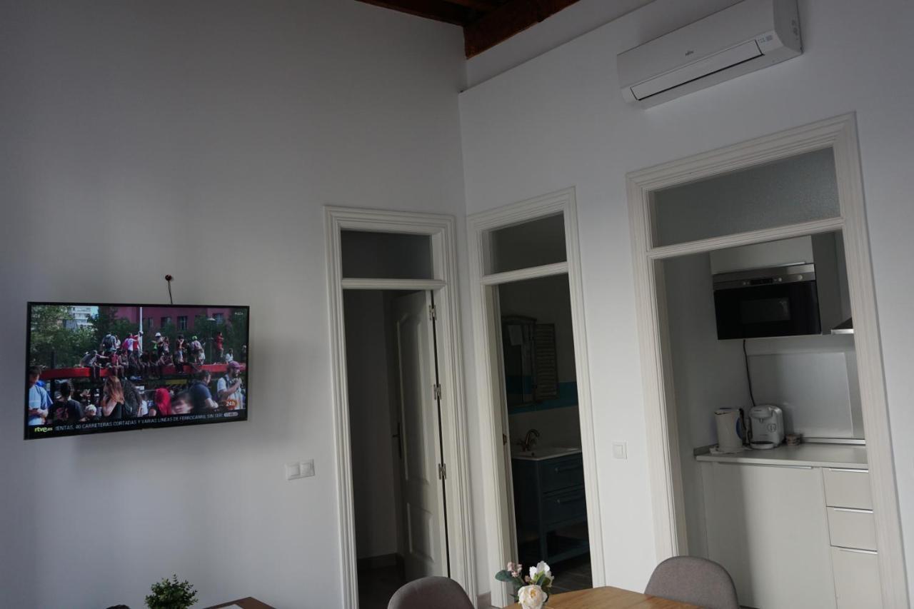 Apartamentos Mediterranea Centro Malaga Exterior photo