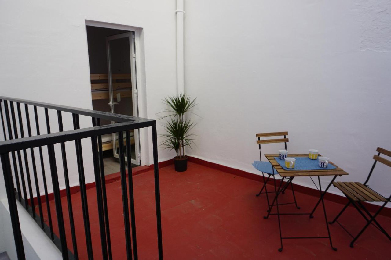 Apartamentos Mediterranea Centro Malaga Exterior photo