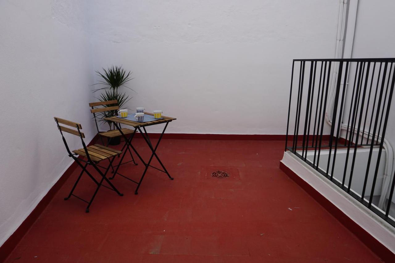 Apartamentos Mediterranea Centro Malaga Exterior photo